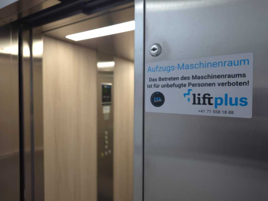 Liftplus AG - Personenaufzug Mehrfamilienhaus Sommeri